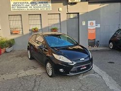 Nero Usata 2009 Ford Fiesta Titanium Tre volumi | 1200 € (Super prezzo)
