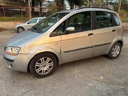 Grigio Usata 2004 Fiat Idea Active Monovolume | 1500 € (Ottimo prezzo)