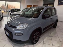 Grigio Usata 2022 Fiat Panda City Life Due volumi | 12.900 € (Cara)