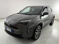 Grigio Usata 2022 Toyota Yaris Cross Trend SUV | 21.900 € (Buon prezzo)