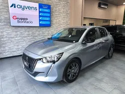 Grigio(met.) Usata 2022 Peugeot 208 Active Due volumi | 13.500 € (Buon prezzo)