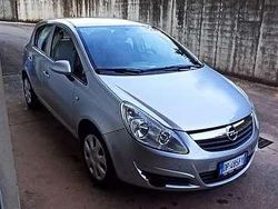 Grigio Usata 2008 Opel Corsa Club Tre volumi | 3000 € (Buon prezzo)