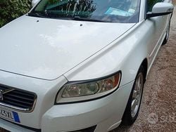 Bianco Usata 2009 Volvo V50 Momentum Station wagon | 1700 € (Super prezzo)