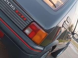 Usata 1987 Peugeot 205 GTi Tre volumi | 22.500 €