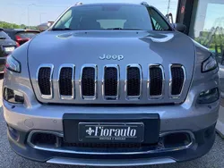 Grigio Usata 2015 Jeep Cherokee Limited SUV | 11.400 € (Buon prezzo)