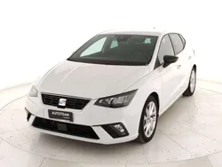 Bianco ghiaccio Usata 2024 Seat Ibiza FR Tre volumi | 17.200 € (Buon prezzo)