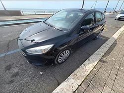 Nero Usata 2016 Ford Focus Tre volumi | 9500 € (Buon prezzo)