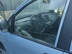 Usata 2005 Fiat Multipla Monovolume | 500 € (Super prezzo)