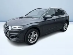 Grigio scuro metallizzato Usata 2020 Audi Q5 S-line plus SUV | 35.500 € (Ottimo prezzo)