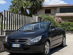 Usata 2005 Peugeot 307 CC Cabrio | 5000 € (Molto cara)
