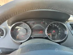 Usata 2013 Peugeot 5008 Monovolume | 3500 € (Super prezzo)