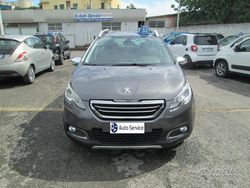 Grigio scuro metallizzato Usata 2014 Peugeot 2008 Allure SUV | 7200 € (Buon prezzo)