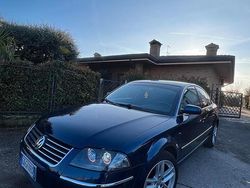 Blu Usata 2003 VW Passat Tre volumi | 2500 €