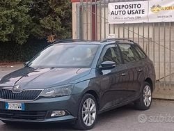 Grigio Usata 2017 Skoda Fabia Executive Station wagon | 7990 € (Buon prezzo)