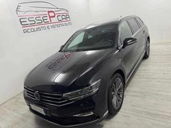 Nero Usata 2021 VW Passat R-line Station wagon | 17.800 € (Buon prezzo)