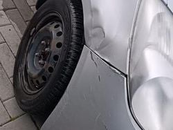 Grigio Usata 2007 Toyota Yaris | 2600 € (Buon prezzo)