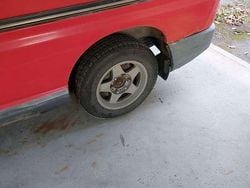 Rosso Usata 2004 Toyota HiAce Furgone | 2400 €