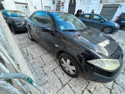 Usata 2005 Renault Mégane Cabriolet Cabrio | 1300 € (Buon prezzo)