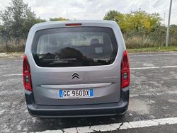 Grigio Usata 2021 Citroën Berlingo Feel Monovolume | 10.000 €