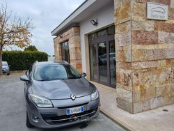 Grigio Usata 2010 Renault Mégane GrandTour Luxe Station wagon | 2850 € (Buon prezzo)