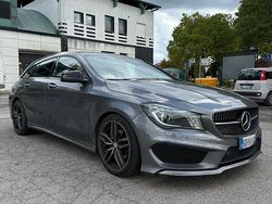 Grigio Usata 2016 Mercedes CLA220 Shooting Brake Station wagon | 10.950 €