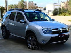 Argento Usata 2013 Dacia Duster Lauréate SUV | 7800 € (Buon prezzo)