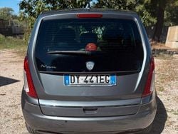 Grigio Usata 2009 Lancia Musa Monovolume | 6000 €