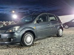 Grigio Usata 2006 Ford Fiesta Titanium Tre volumi | 999 € (Super prezzo)