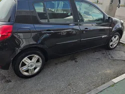 Usata 2011 Renault Clio III Due volumi | 3500 € (Buon prezzo)