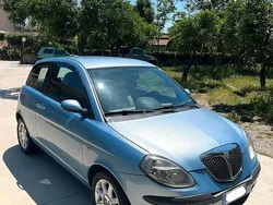 Usata 2004 Lancia Ypsilon Due volumi | 3650 € (Buon prezzo)