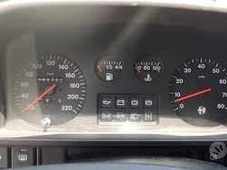 Usata 1993 Alfa Romeo 33 Tre volumi | 1900 €