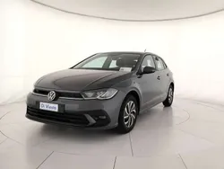 5w smoky grey metallizzato Usata 2022 VW Polo Life Tre volumi | 15.900 € (Buon prezzo)