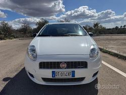 Bianco Usata 2008 Fiat Grande Punto Due volumi | 3400 € (Buon prezzo)