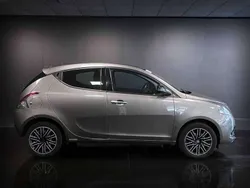 Grigio Usata 2023 Lancia Ypsilon Gold Due volumi | 11.870 € (Buon prezzo)