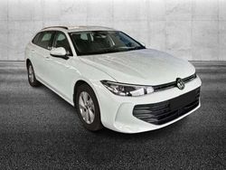 Bianco Usata 2024 VW Passat Station wagon | 36.950 € (Cara)