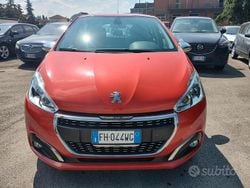 Arancione Usata 2017 Peugeot 208 GT-line Due volumi | 8500 € (Ottimo prezzo)