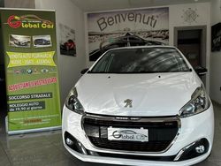 Bianco Usata 2016 Peugeot 208 GT-line Due volumi | 9490 € (Cara)