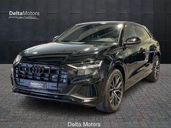 Nero Usata 2022 Audi Q8 Sport SUV | 49.500 € (Ottimo prezzo)