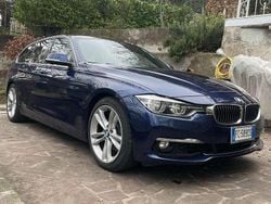 Blu/azzurro Usata 2015 BMW 325 Advantage Station wagon | 13.000 €