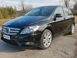 Nero Usata 2014 Mercedes B180 Premium Monovolume | 9300 € (Buon prezzo)
