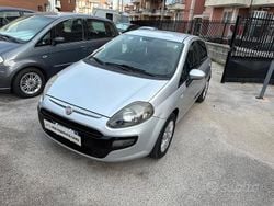 Grigio Usata 2011 Fiat Punto Evo Dynamic Due volumi | 3600 € (Buon prezzo)