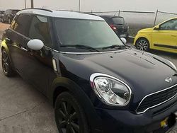 Blu/azzurro Usata 2011 Mini Cooper SD Countryman SUV | 7800 € (Cara)