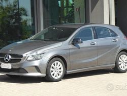 Grigio Usata 2017 Mercedes A160 Business Tre volumi | 14.800 € (Buon prezzo)