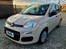 Beige Usata 2016 Fiat Panda Tre volumi | 6900 € (Buon prezzo)
