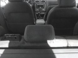 Usata 2009 Ford Focus Tre volumi | 3500 € (Buon prezzo)