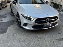 Usata 2018 Mercedes 180 Tre volumi | 16.000 €