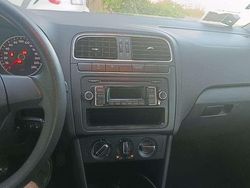 Usata 2013 VW Polo Trendline Tre volumi | 5900 € (Buon prezzo)