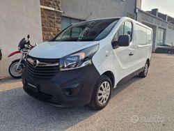 Bianco Usata 2018 Opel Vivaro Monovolume | 12.500 € (Super prezzo)