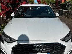 Bianco Usata 2021 Audi A3 Advanced Tre volumi | 21.900 € (Buon prezzo)