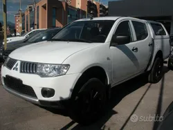Bianco Usata 2015 Mitsubishi L200 Invite Pick-up | 18.000 € (Super prezzo)